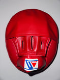 Load image into Gallery viewer, Winning Boxing Focus Mitts CM-50 Coaching Pads
